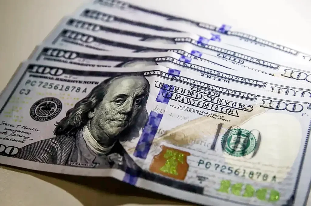 dólar