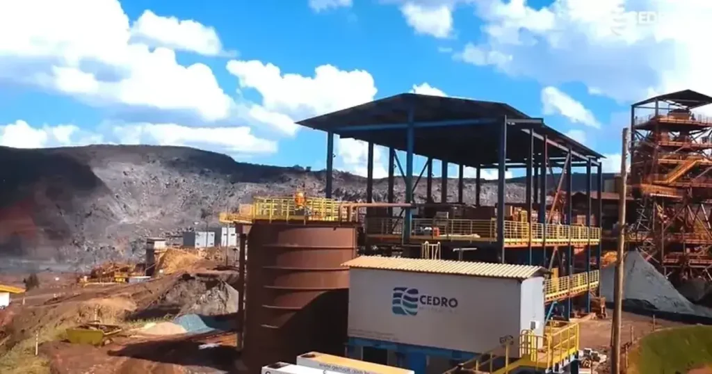 LPK Participações, Extrativa Mineral S/A, Cedro Participações.